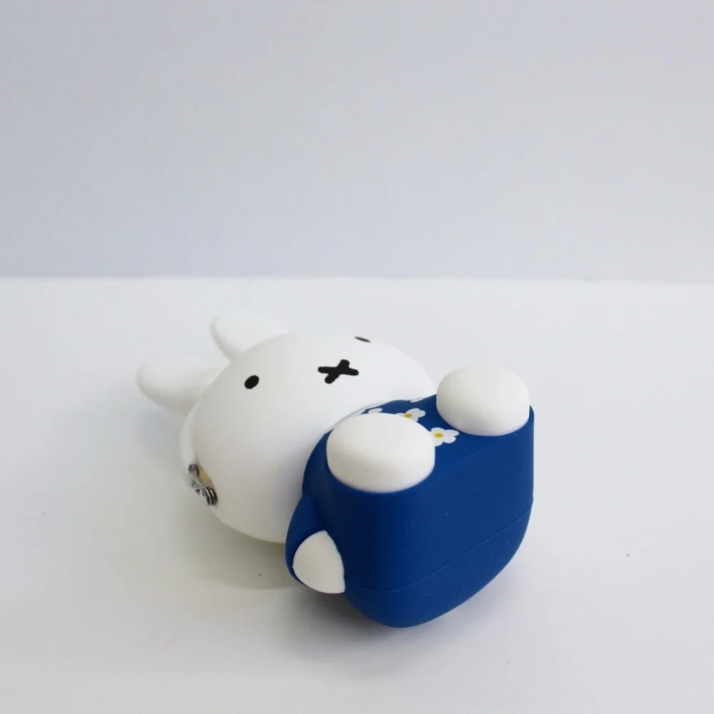 Miffy in Blue Floral Dress 3D Pochi Miffy Shape Silicone Pouch NEW